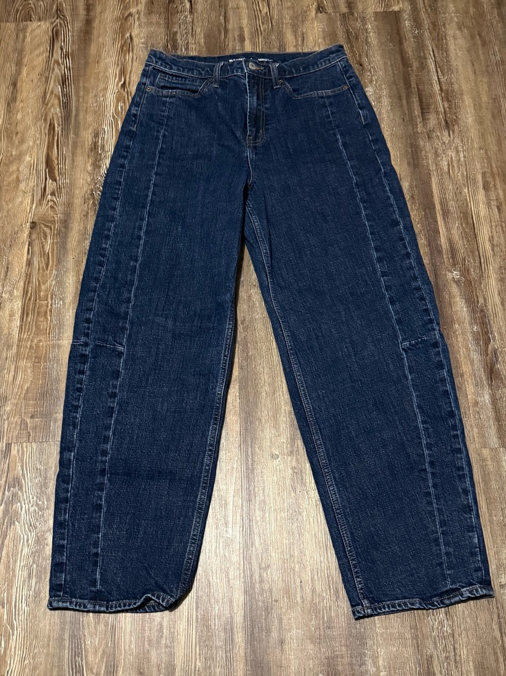 Old Navy Barrel Leg Jeans Women's 0 Front Seam Baggy in Evie Wash Denim